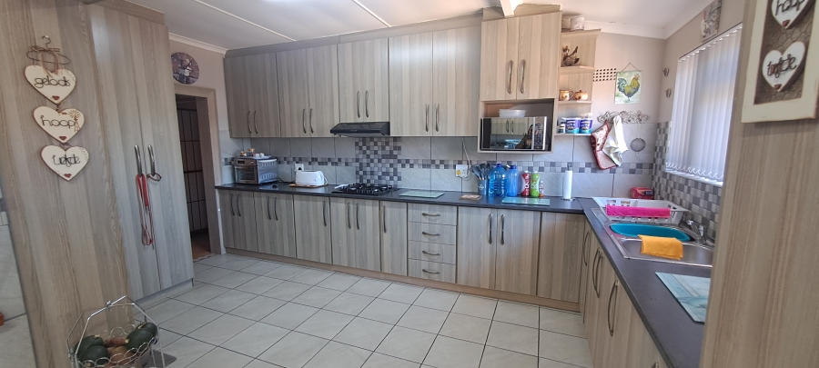 3 Bedroom Property for Sale in Vredenburg Western Cape